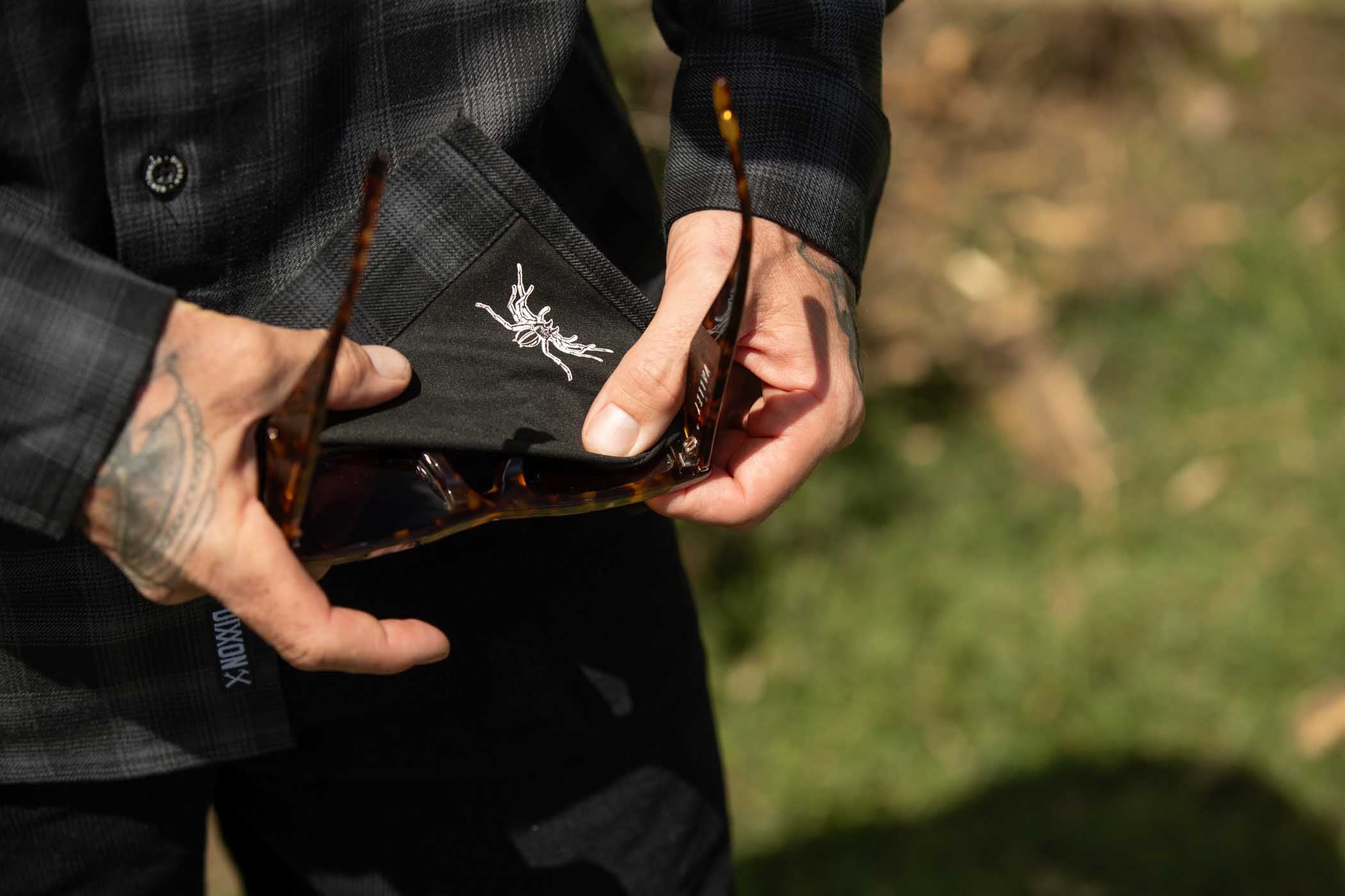 Funnel Web Flannel - Image 5