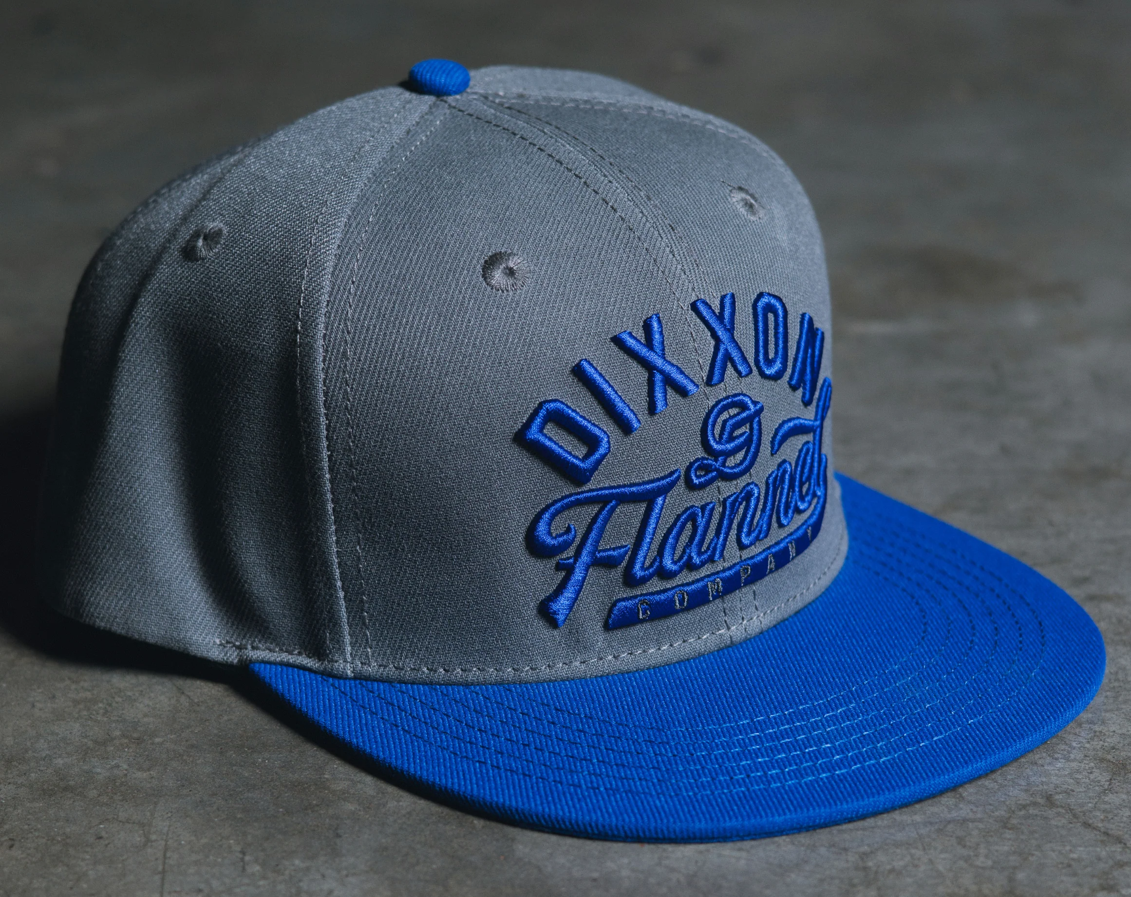 Script Snapback - Blue/Grey